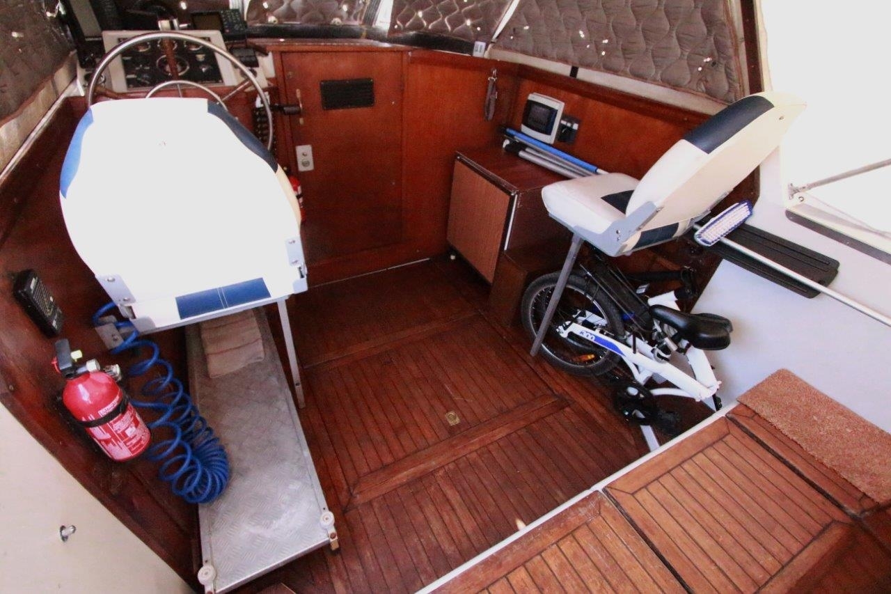 foto: 41 Amerglass Searunner 30 AK