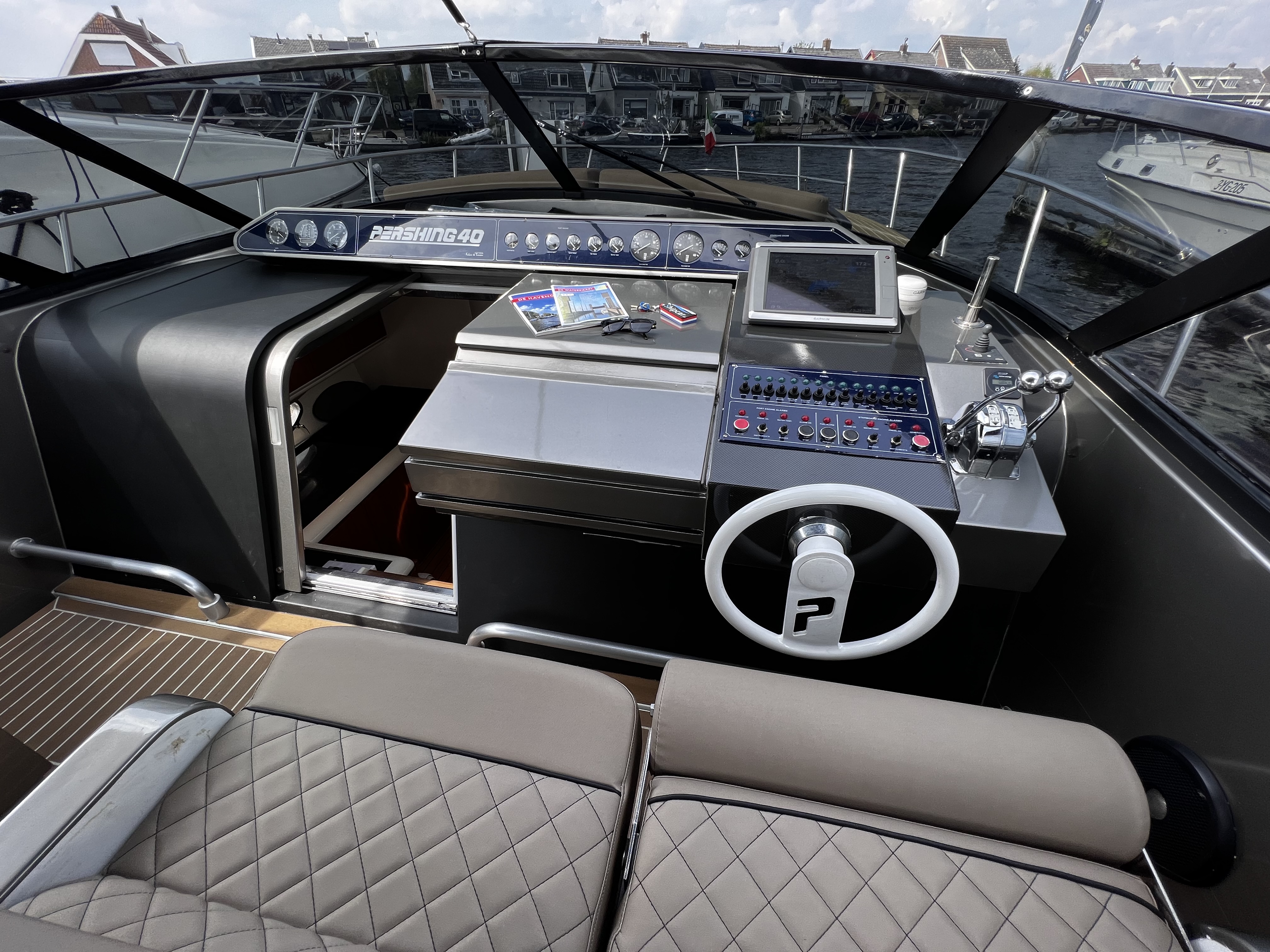 foto: 21 Pershing 40