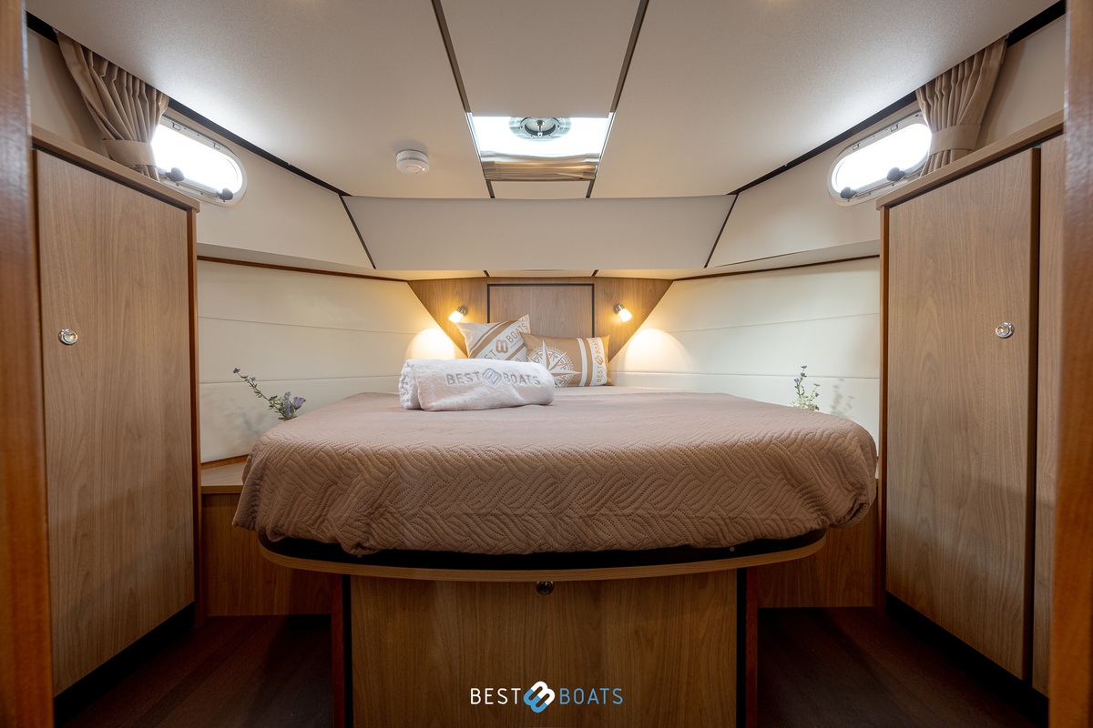 foto: 24 Linssen Grand Sturdy 30.0 Sedan Intero