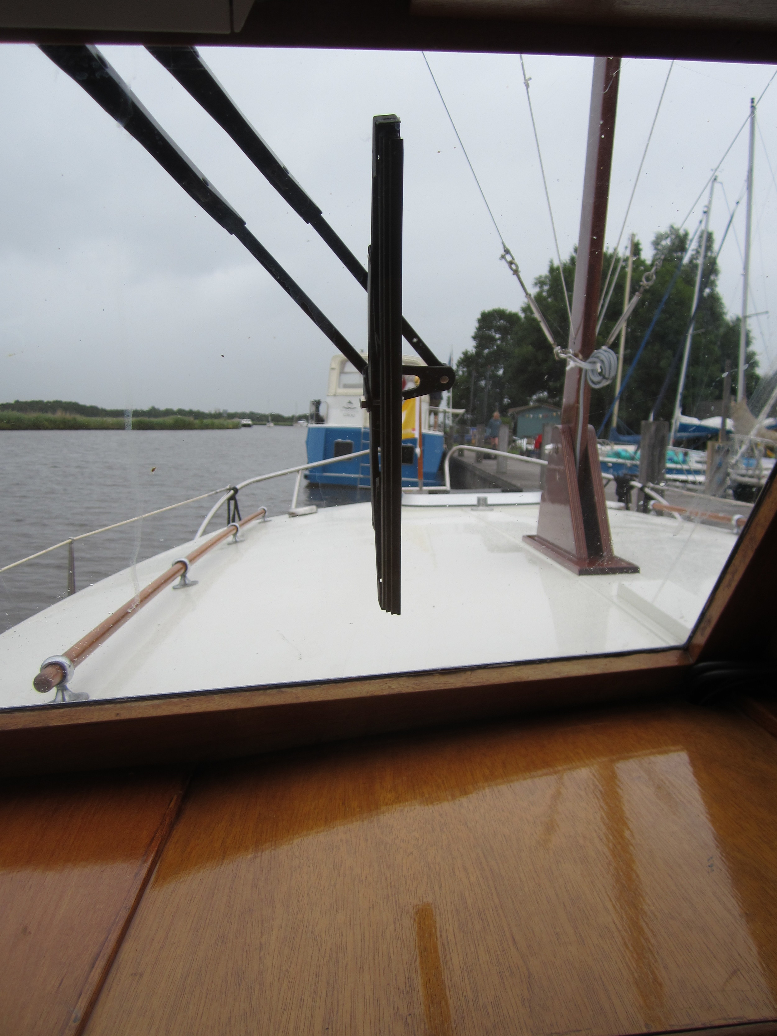 foto: 38 Super Favorite 860 OK