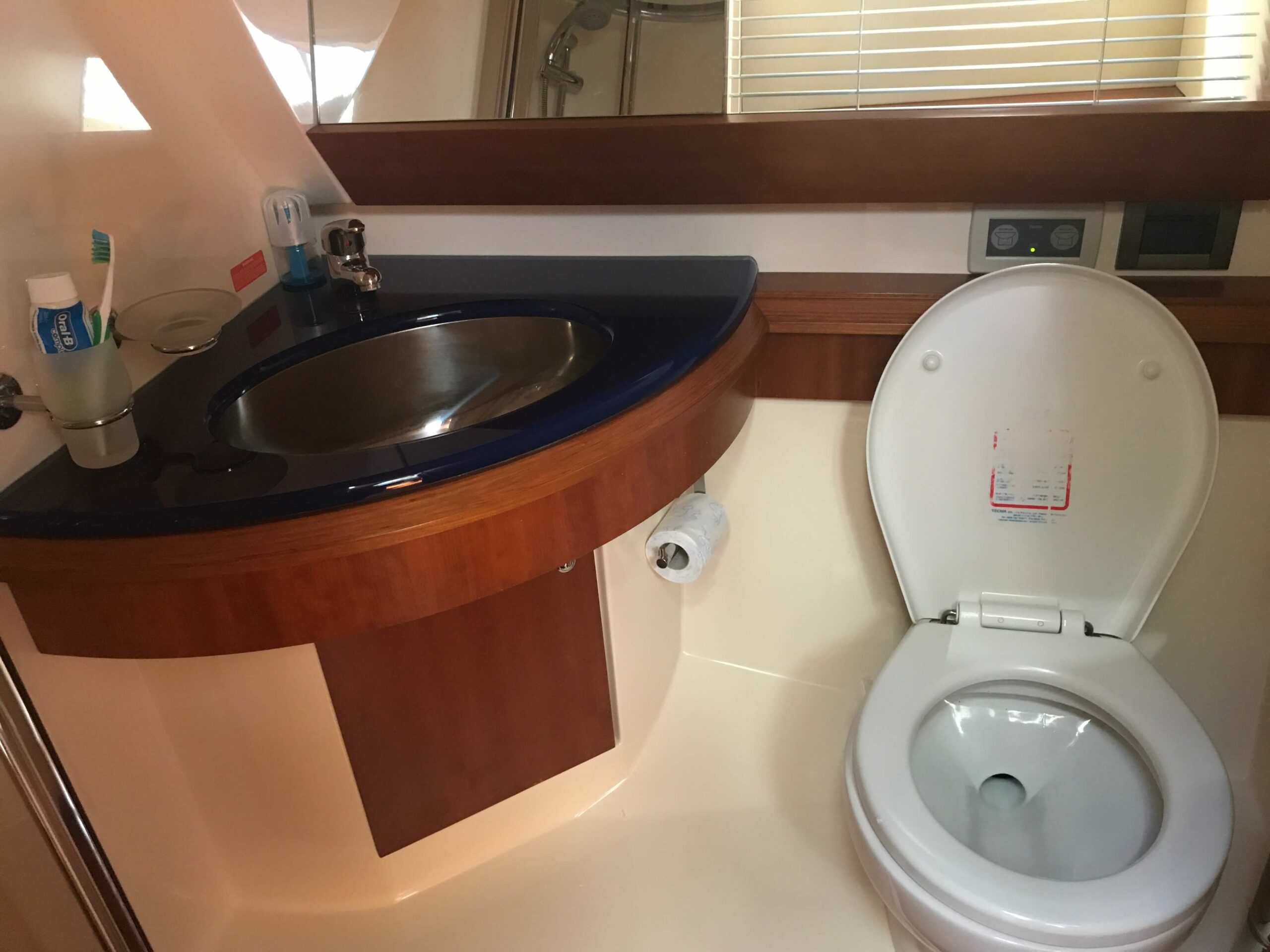 foto: 12 Azimut 50 fly