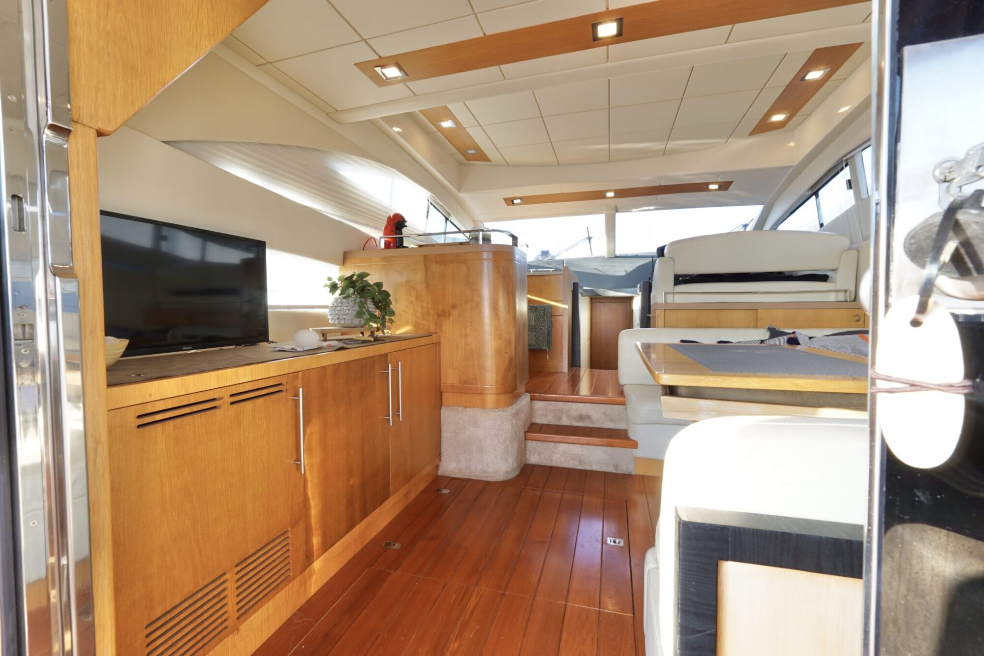 foto: 29 Rodman Rodman 44 Muse IPS