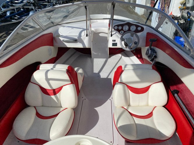 foto: 8 Nash 630 HQ Open