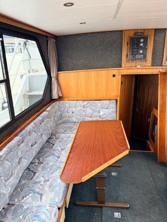 foto: 11 Powerline 1300