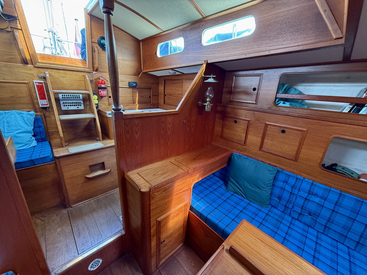 foto: 34 Tradewind 33