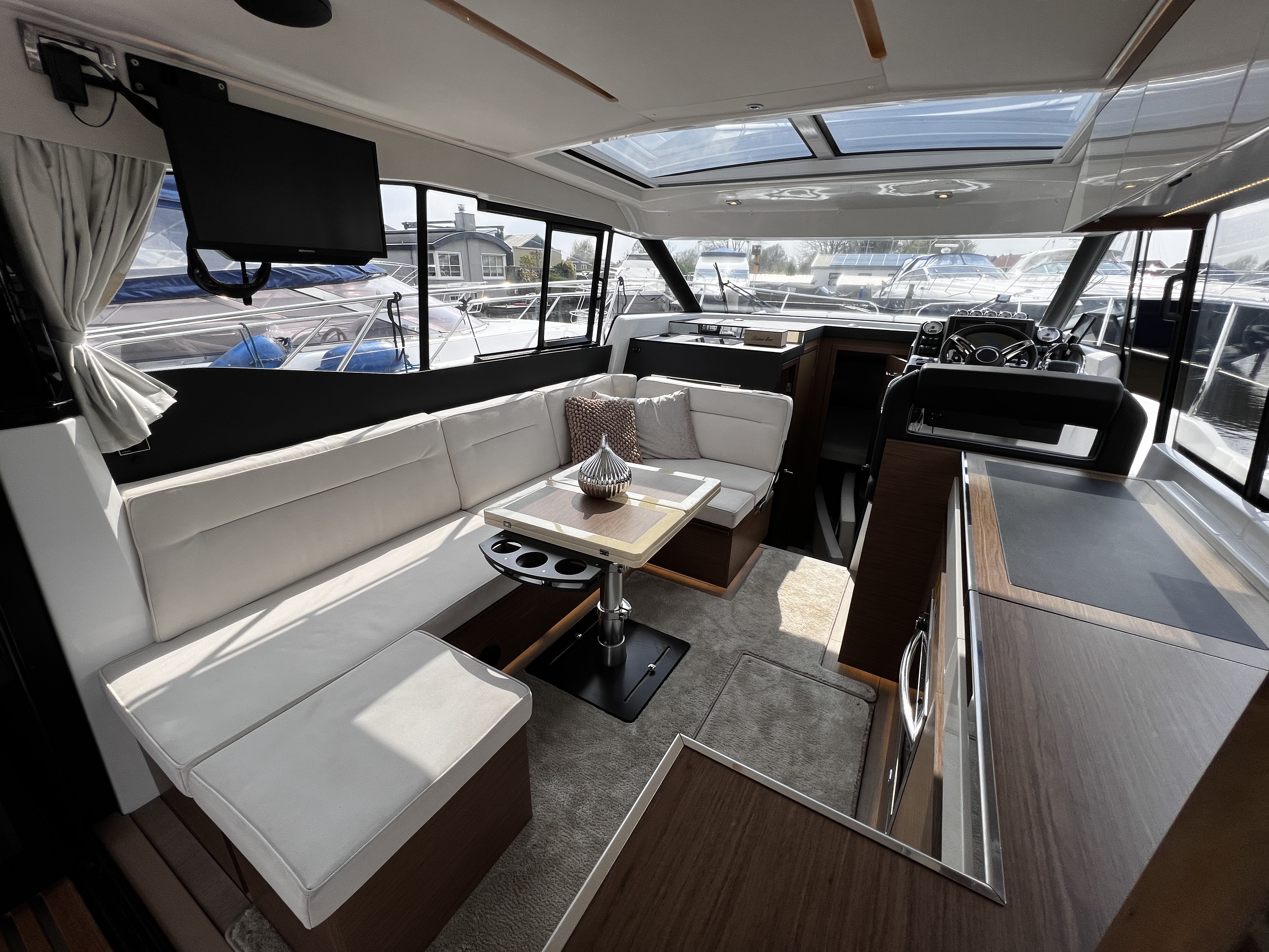 foto: 41 Jeanneau  NC37