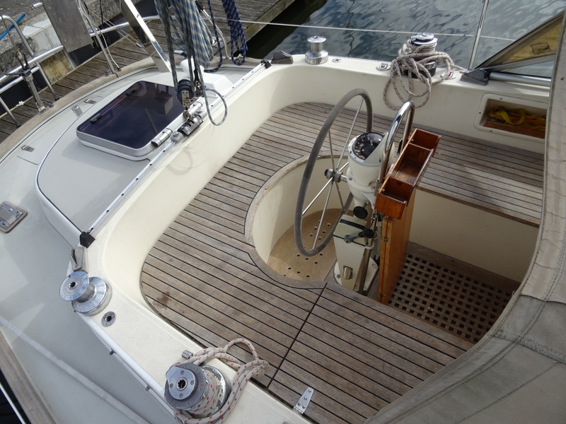 foto: 15 Hallberg Rassy 352 MKII
