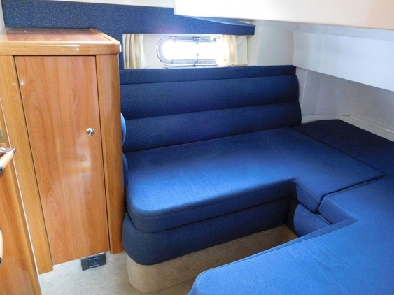 foto: 18 Sealine F 37