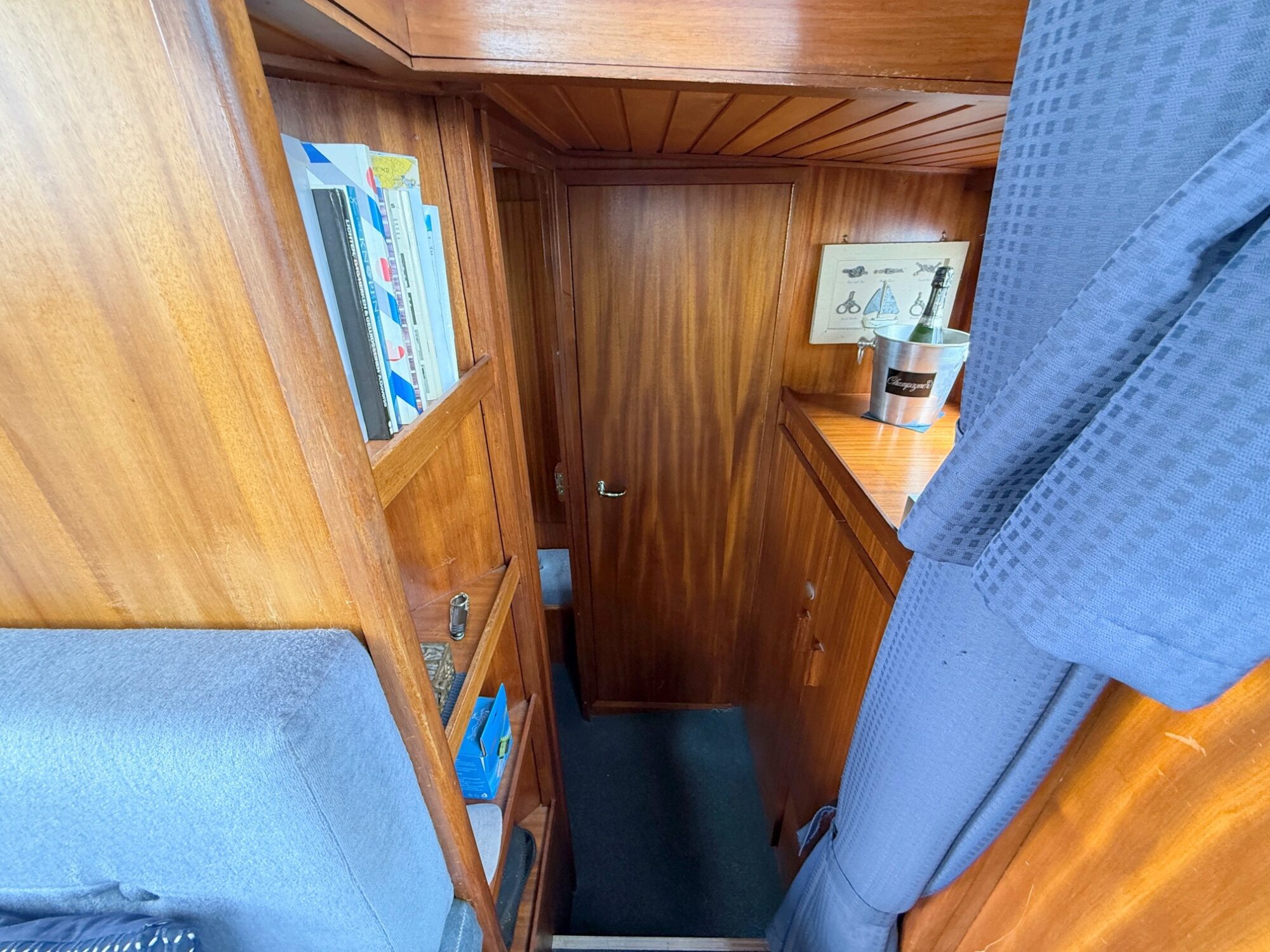 foto: 23 Hollandia Hollandia 10.00 AK Cabrio