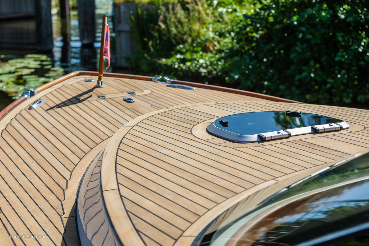 foto: 12 Long Island 29 Runabout