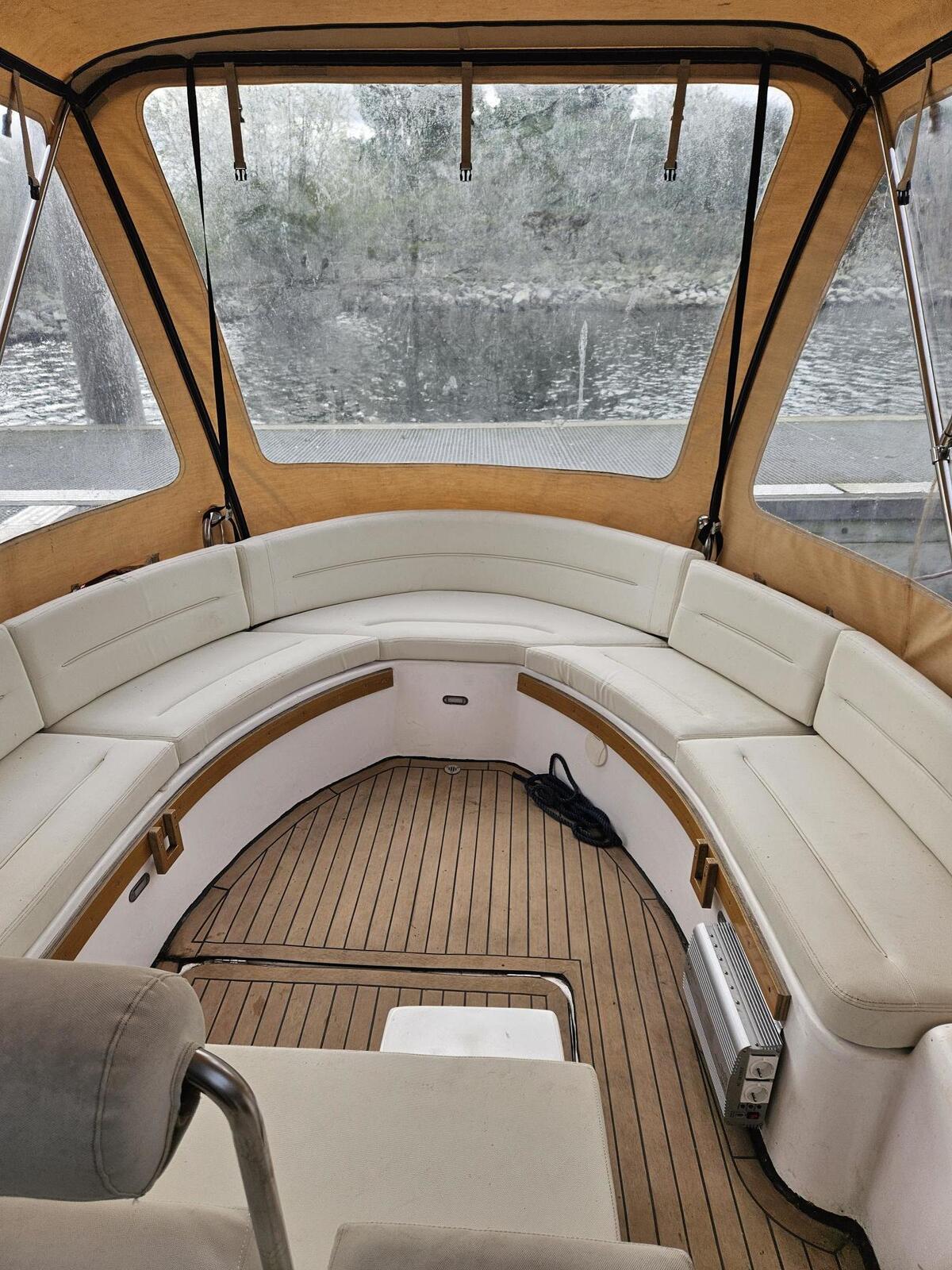 foto: 10 Rasker Sloop 700