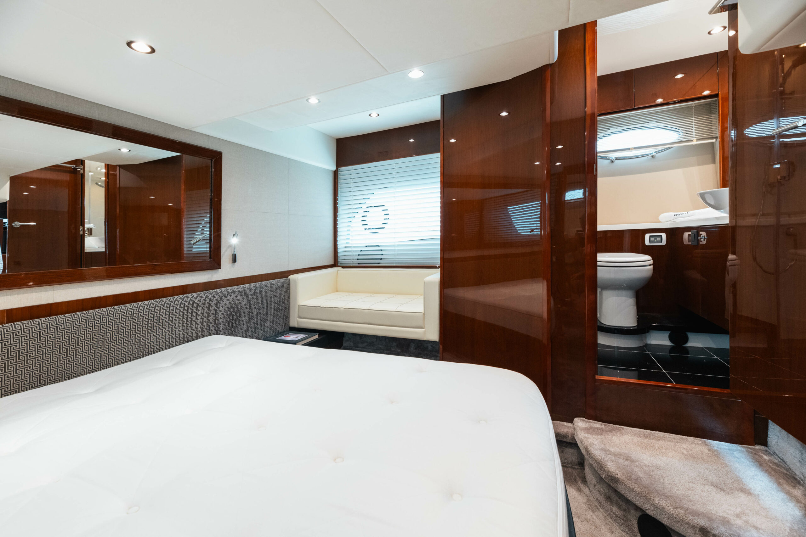 foto: 30 Princess V52