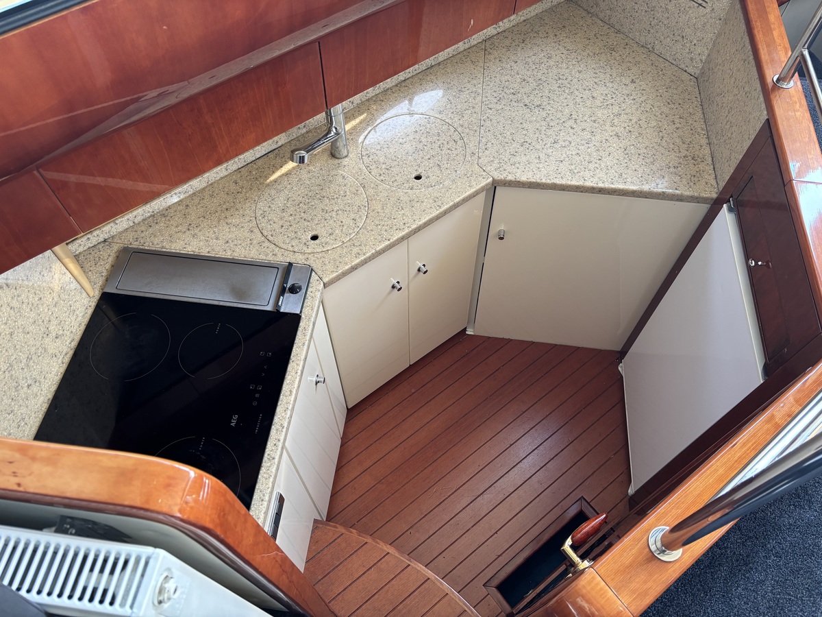 foto: 21 Fairline Squadron 52