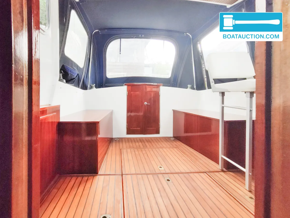 foto: 17 Unter Elbe Motorsailer