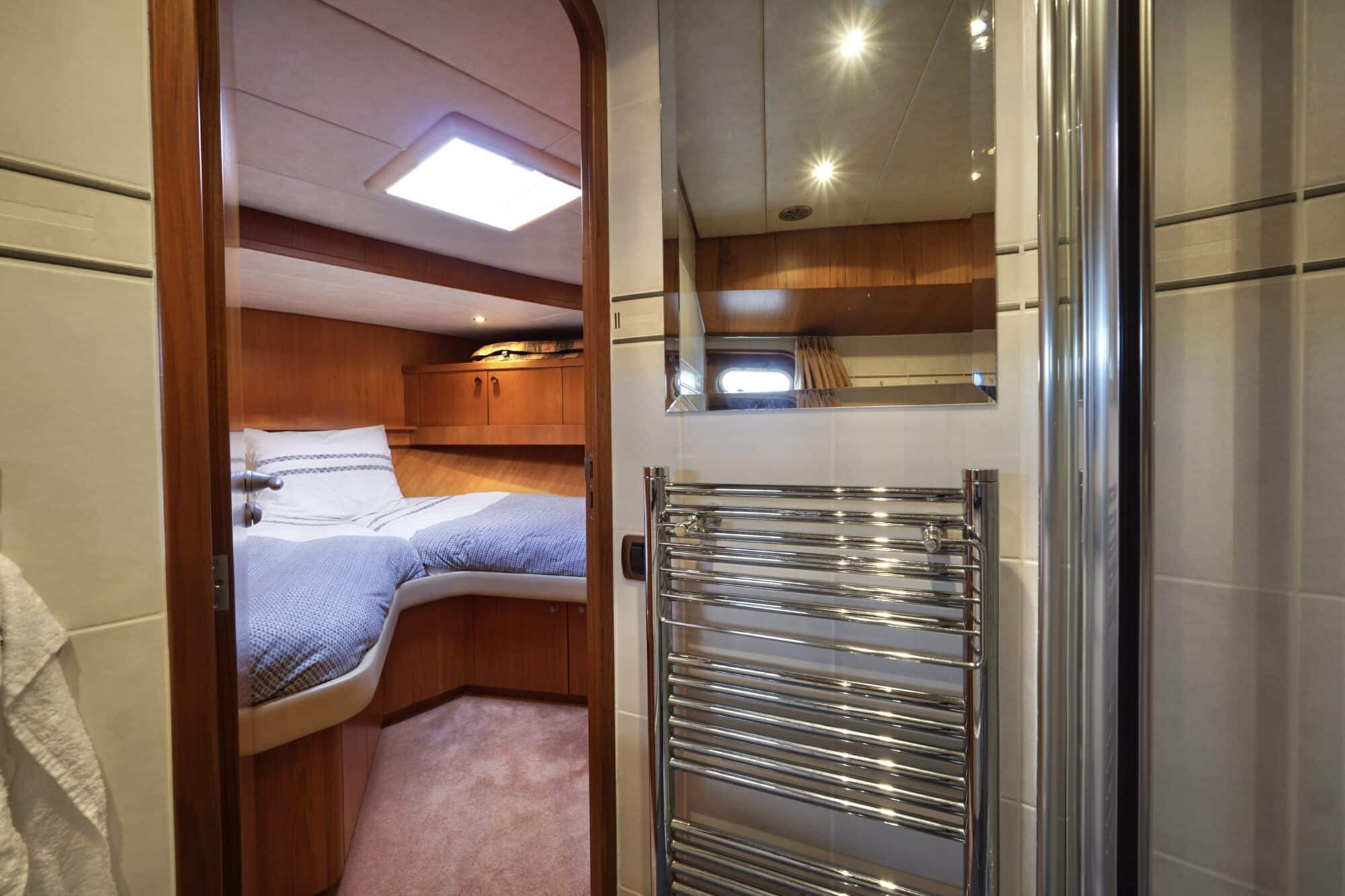 foto: 48 Van den Hoven Van den Hoven Exclusive 18.00 VS