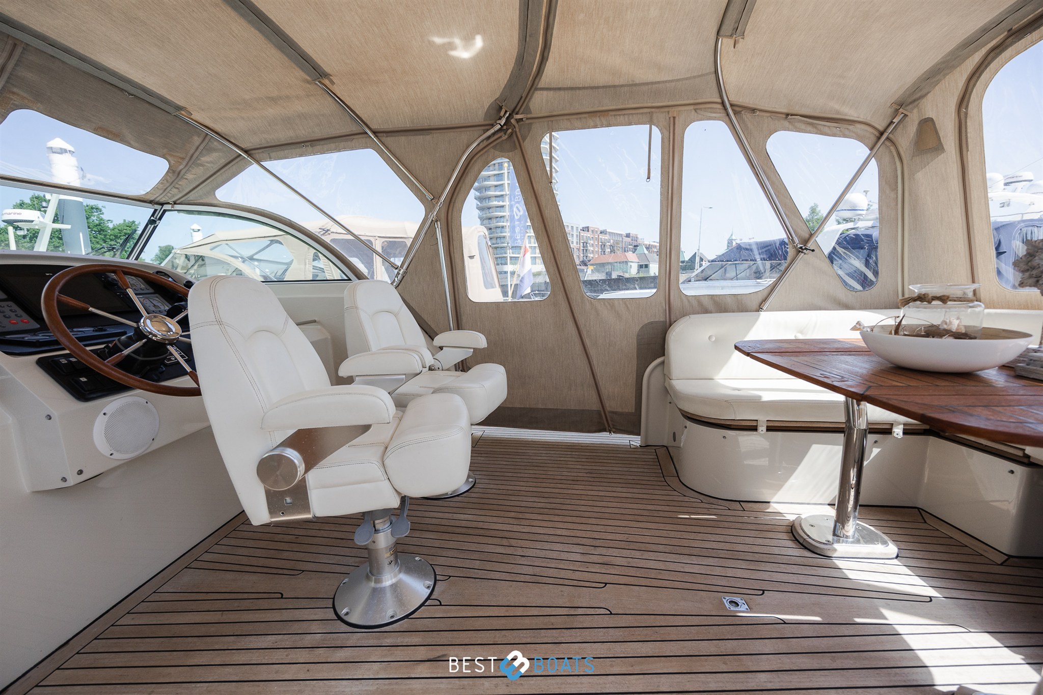 foto: 29 Linssen 430 AC MKII