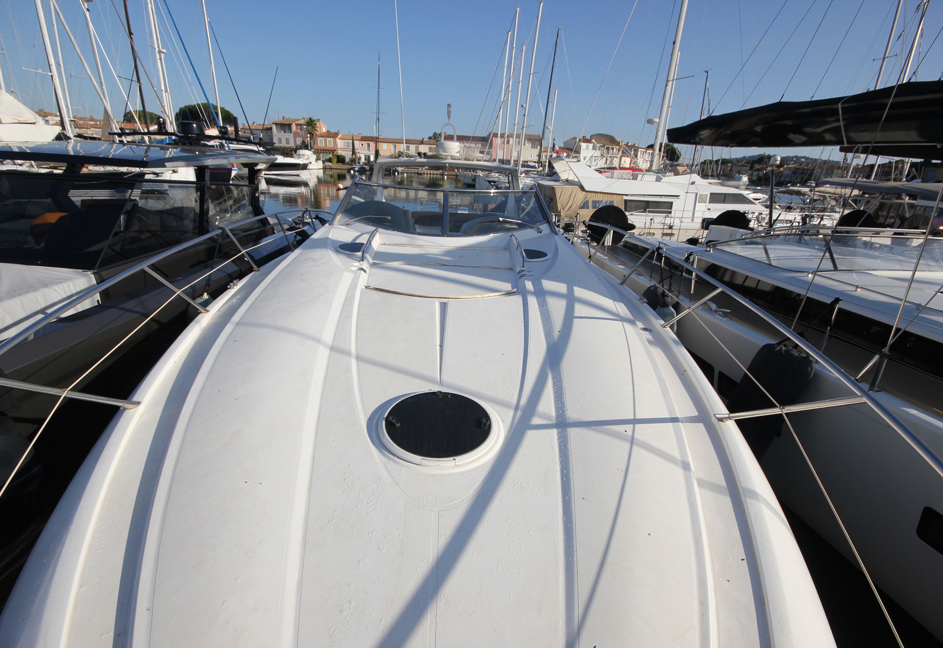 foto: 14 Sunseeker Portofino 53