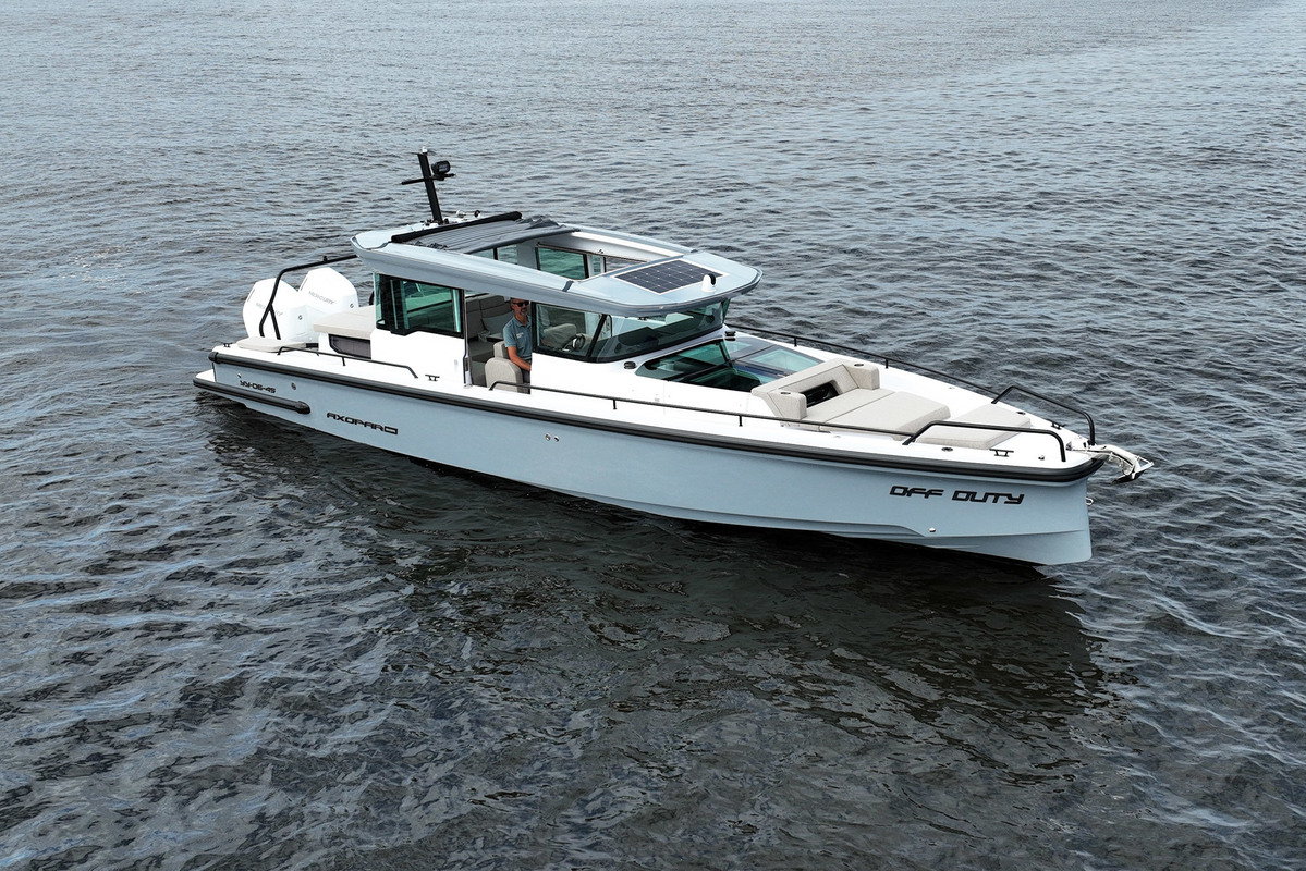 foto: 61 Axopar  37 XC Cross Cabin Mediterrana Edition