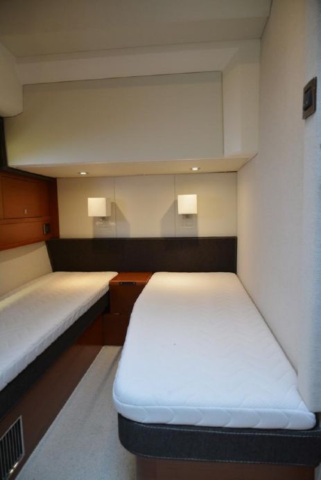 foto: 14 Prestige 60