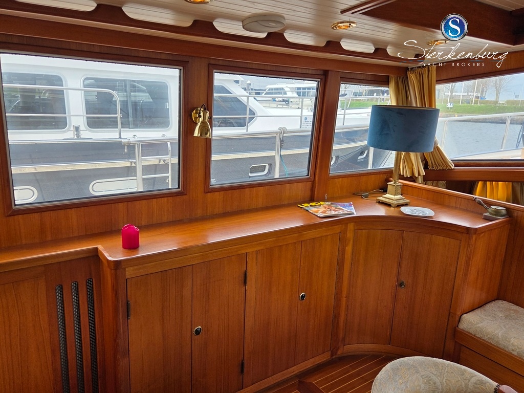 foto: 32 Valk Spiegelkotter 15.50