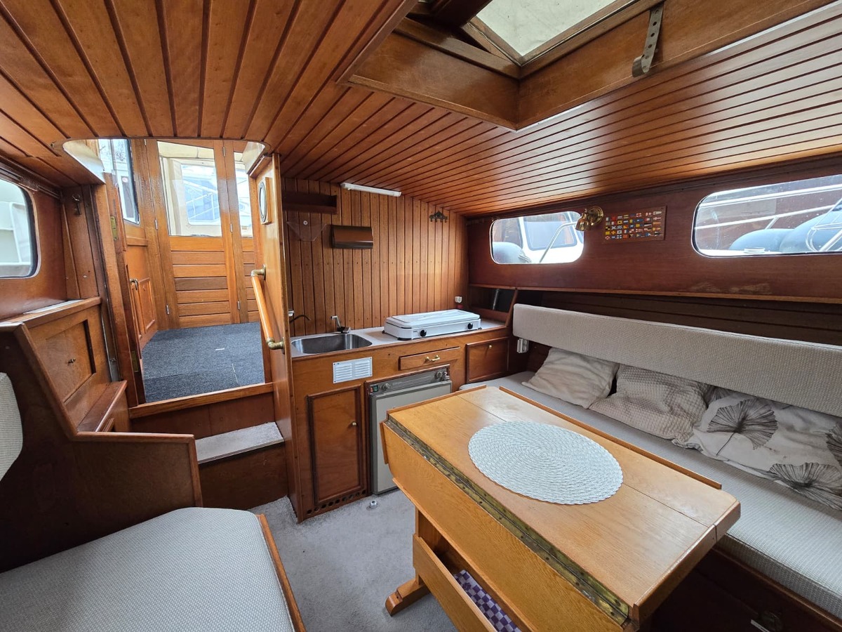 foto: 9 Motorjacht Lovely  985 OK