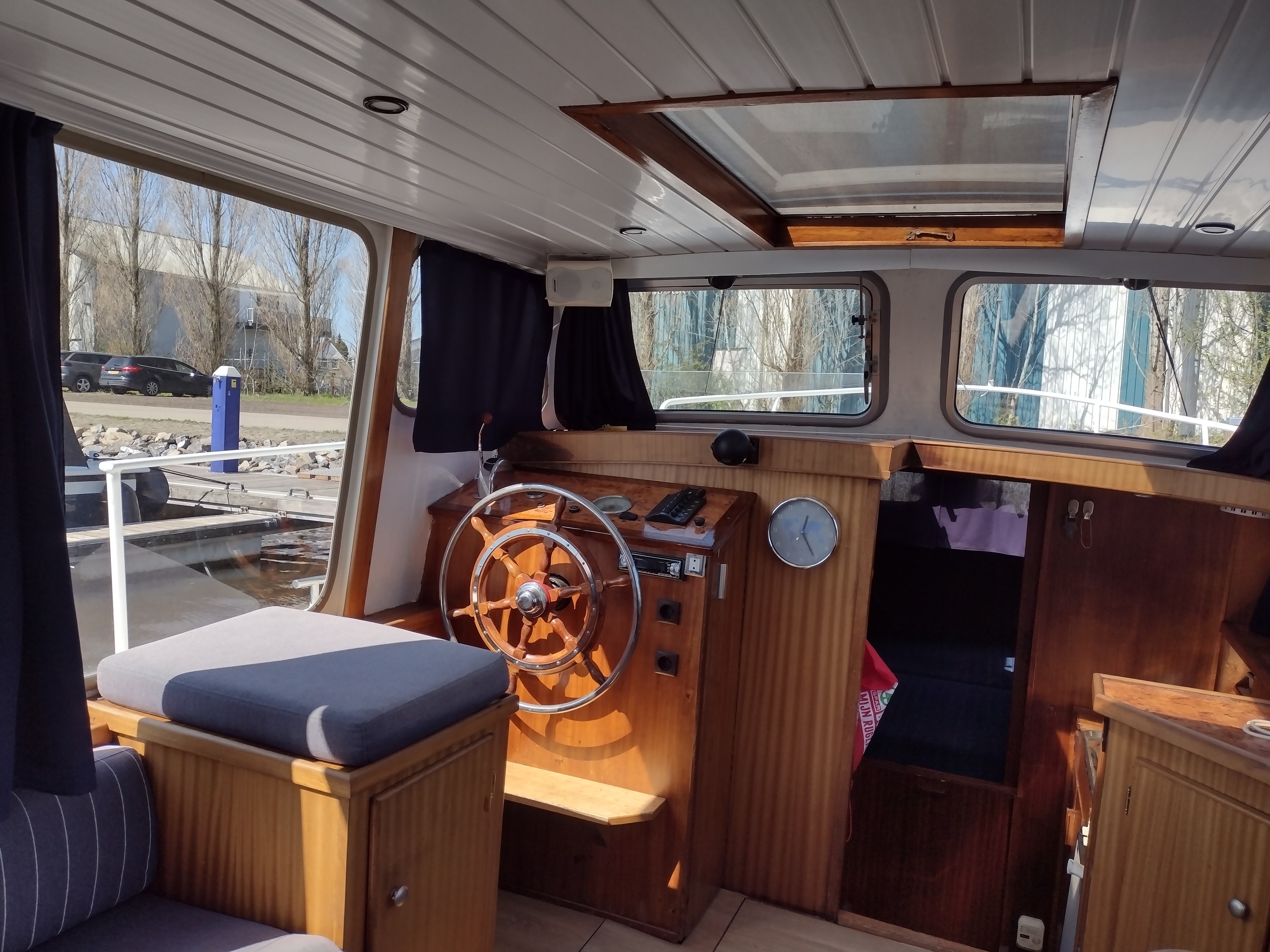 foto: 48 Middelzee Kruiser 1100 AK