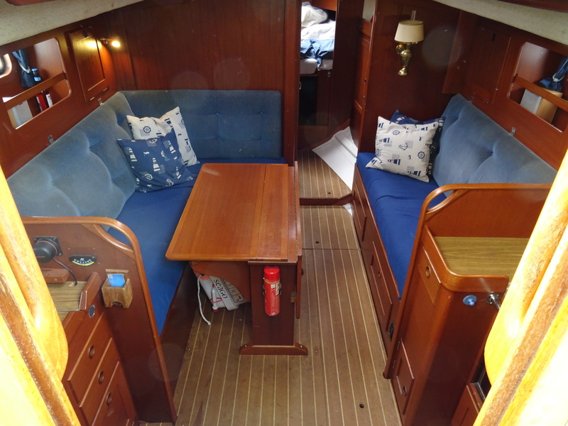 foto: 16 Hallberg Rassy 352 MKII