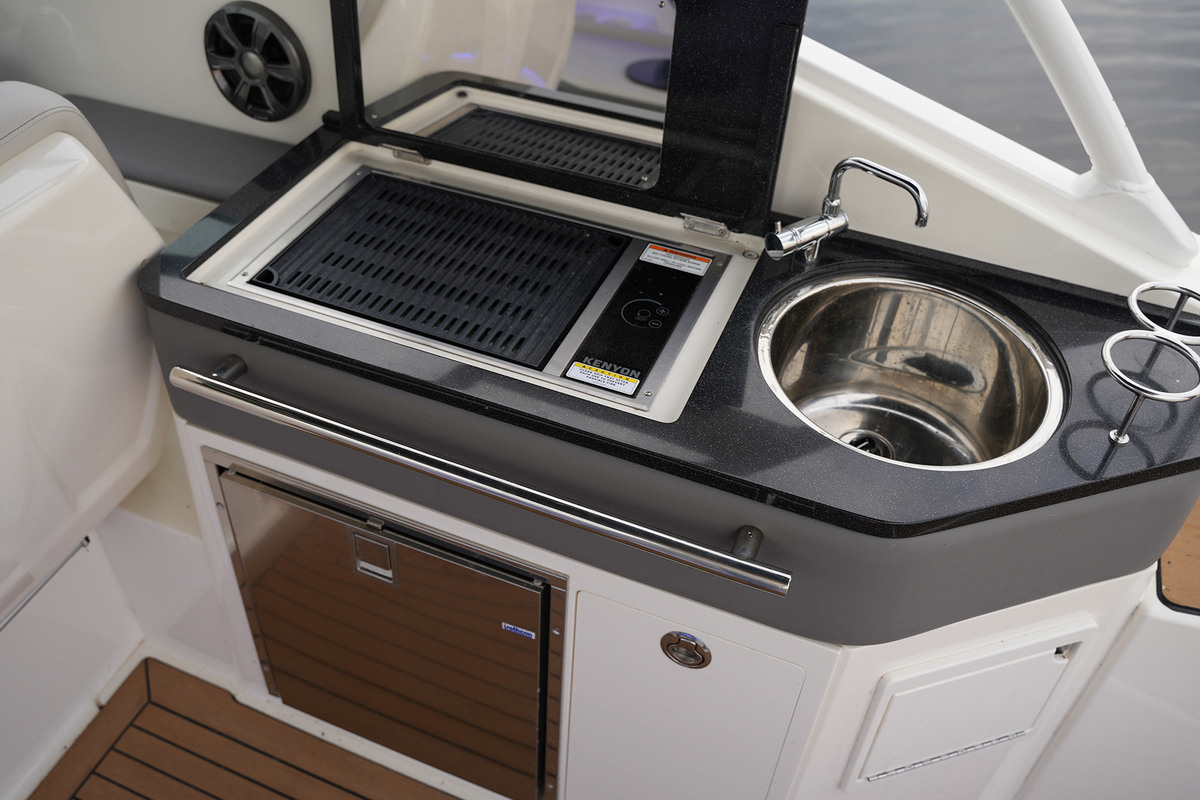 foto: 25 Sea Ray Sundancer 290