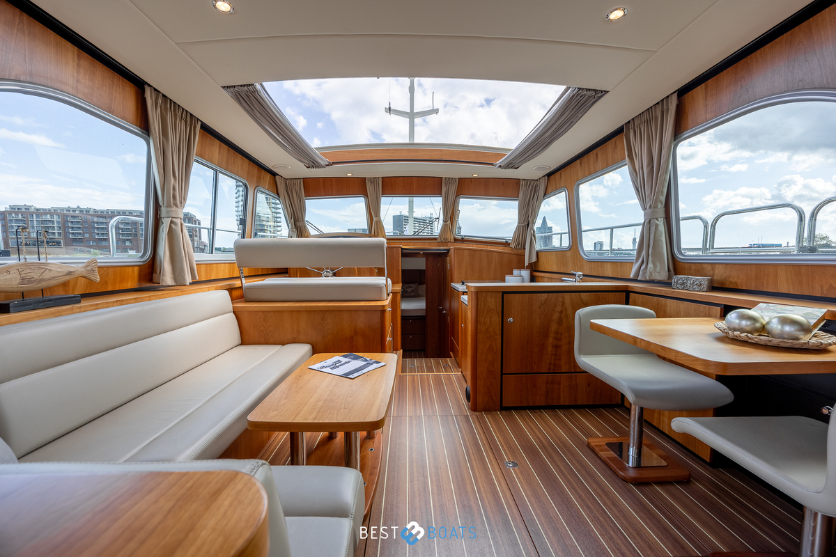 foto: 24 Linssen Grand Sturdy 40.0 Sedan