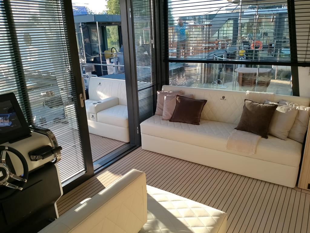 foto: 17 Perla E-vision 42