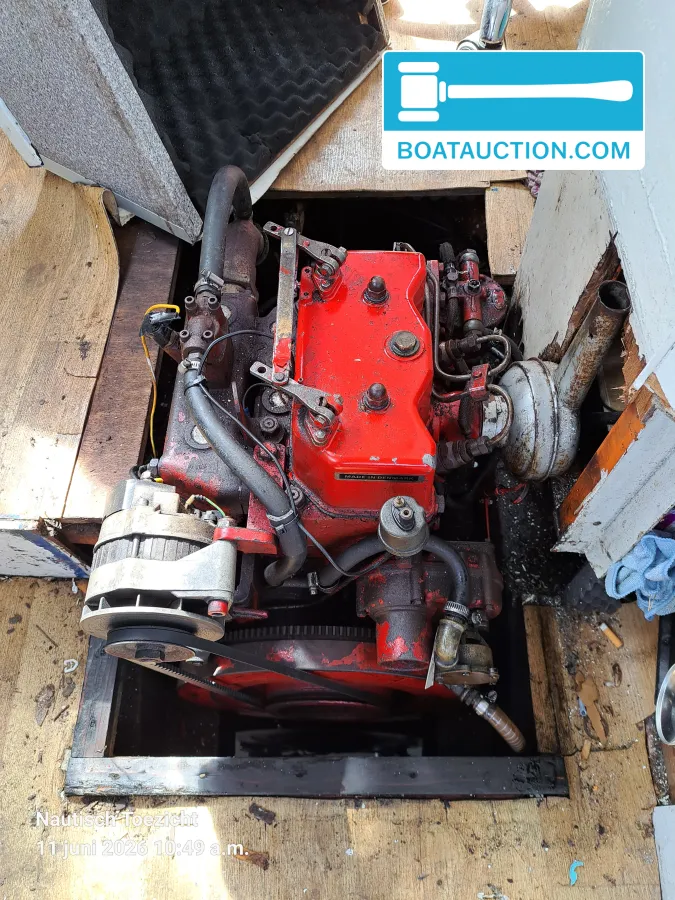 foto: 9 Motorboat 600