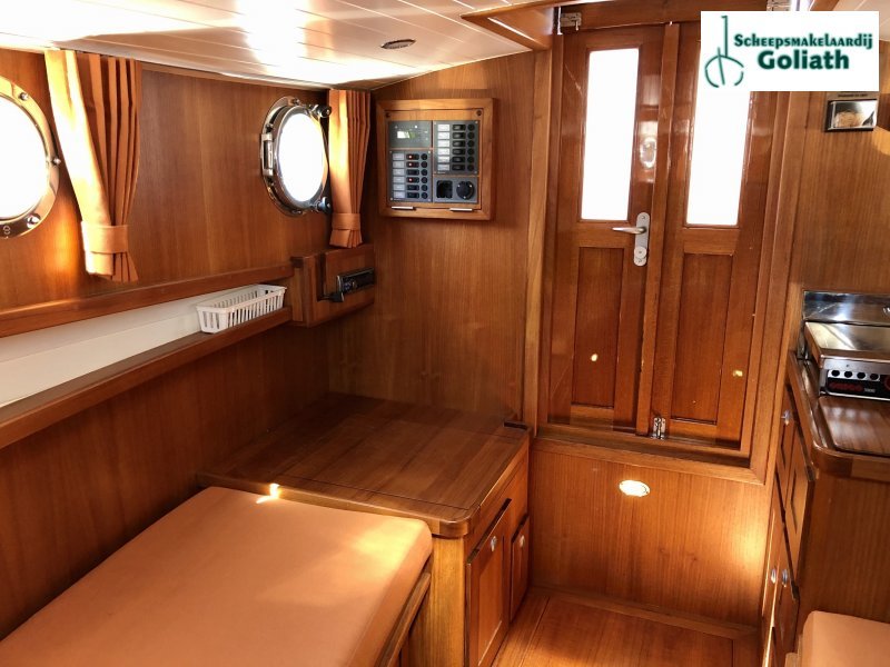 foto: 19 Notarisboot 800