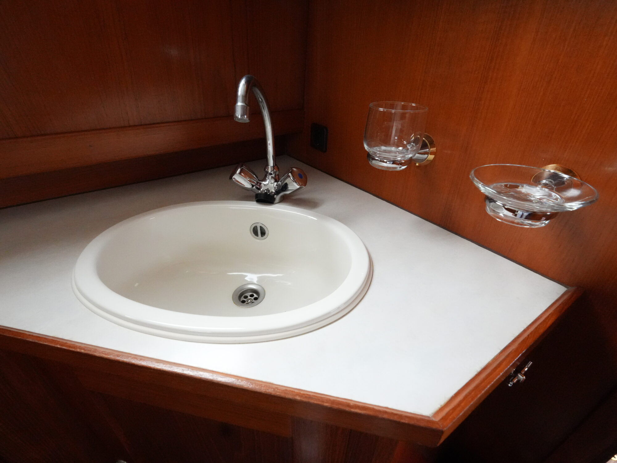 foto: 33 Macheta Macheta 1200 Classic