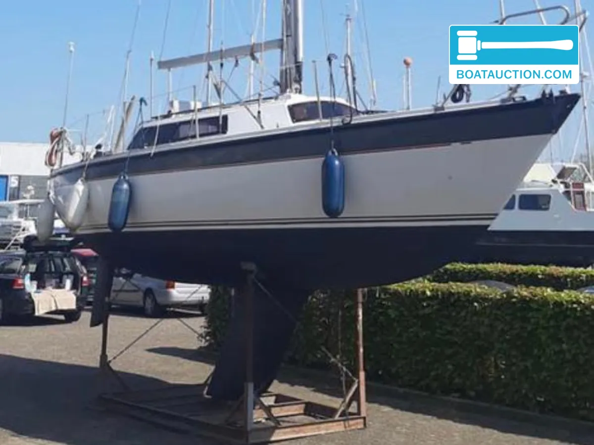 foto: 12 Comet 910