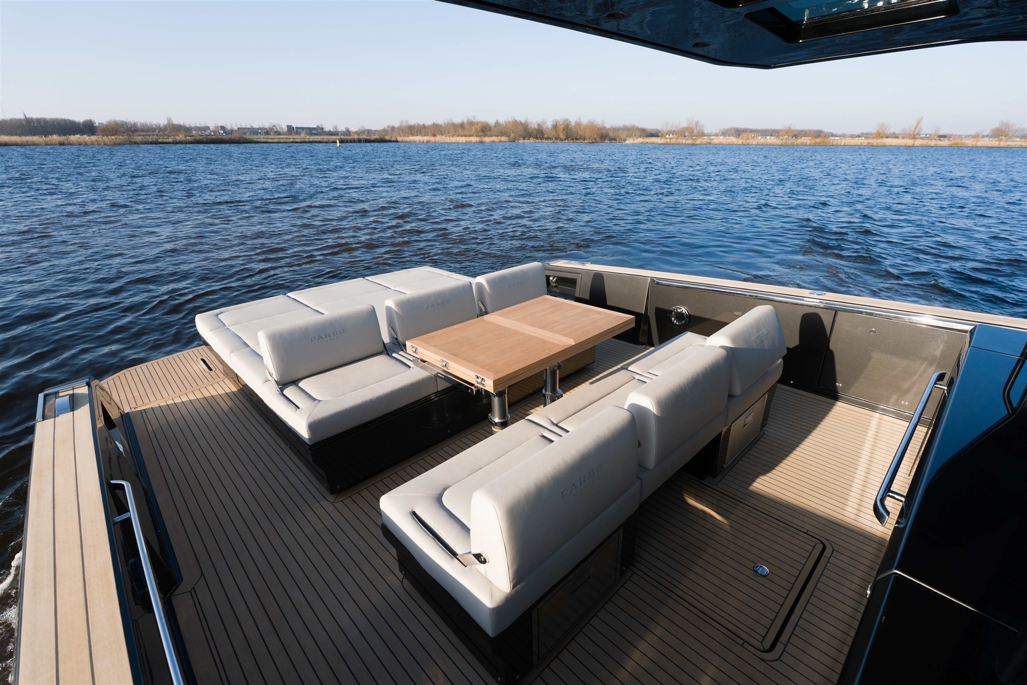 foto: 41 Pardo Yachts Pardo 43 New Model! Demo