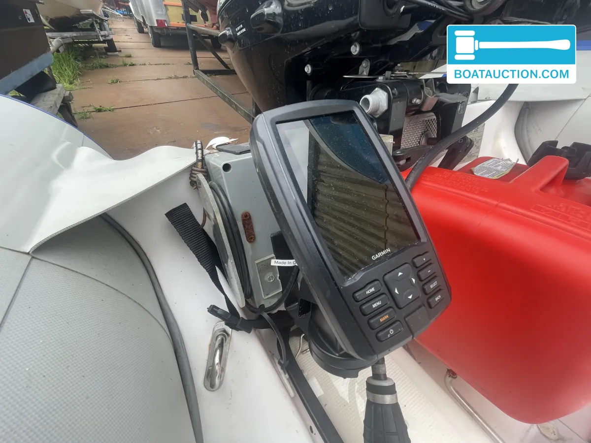 foto: 16 Lodestar 330