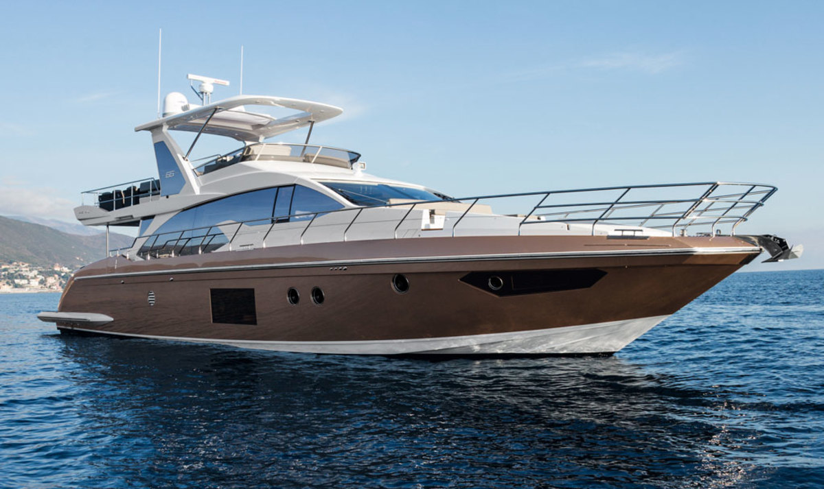 foto: 6 Azimut 66 