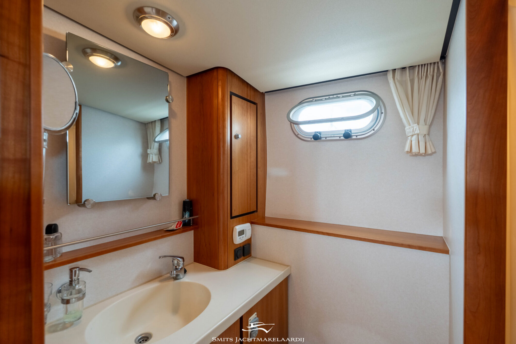 foto: 59 Linssen Linssen Grand Sturdy 43.9 AC