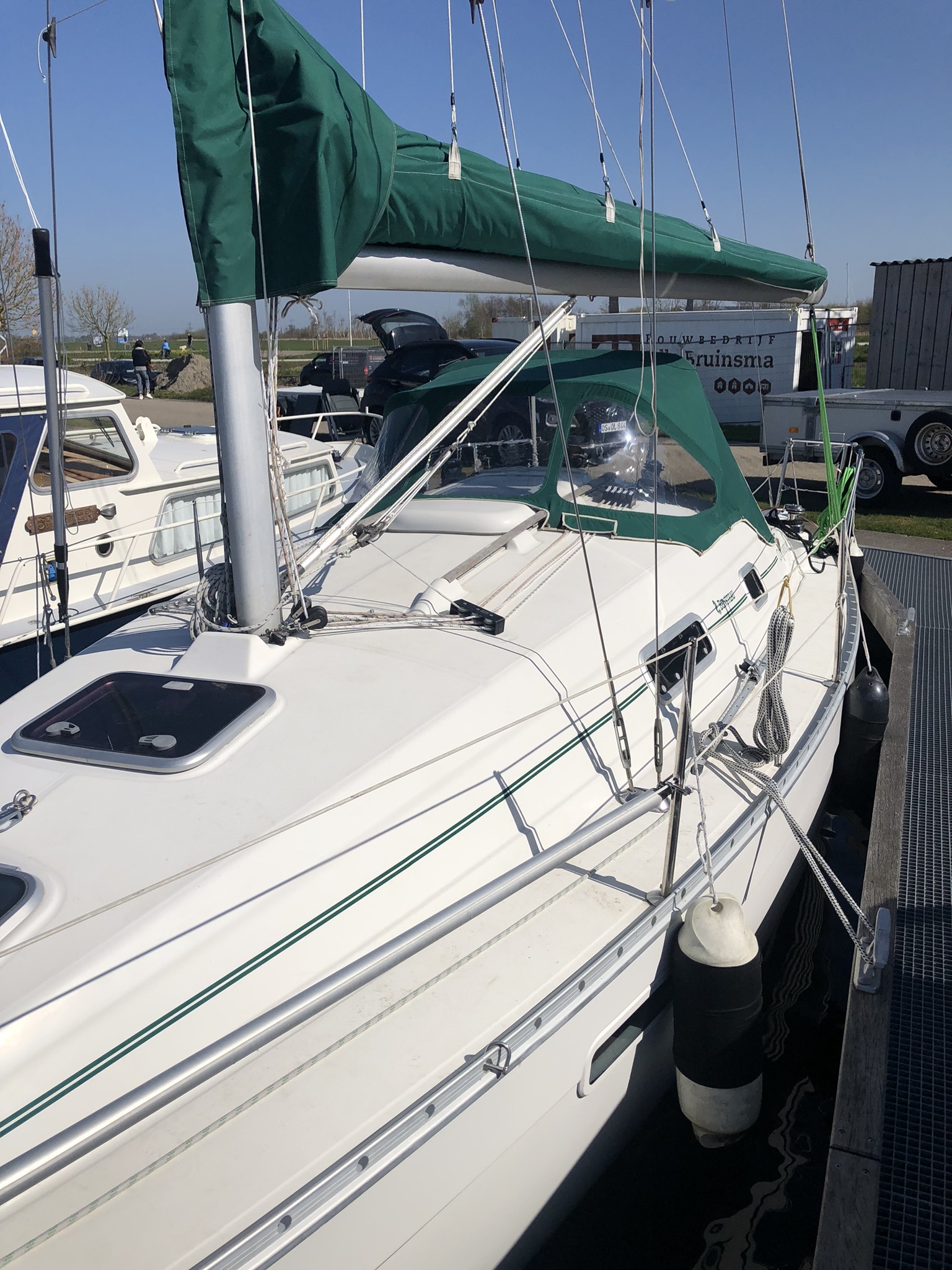 foto: 11 Beneteau Oceanis 281