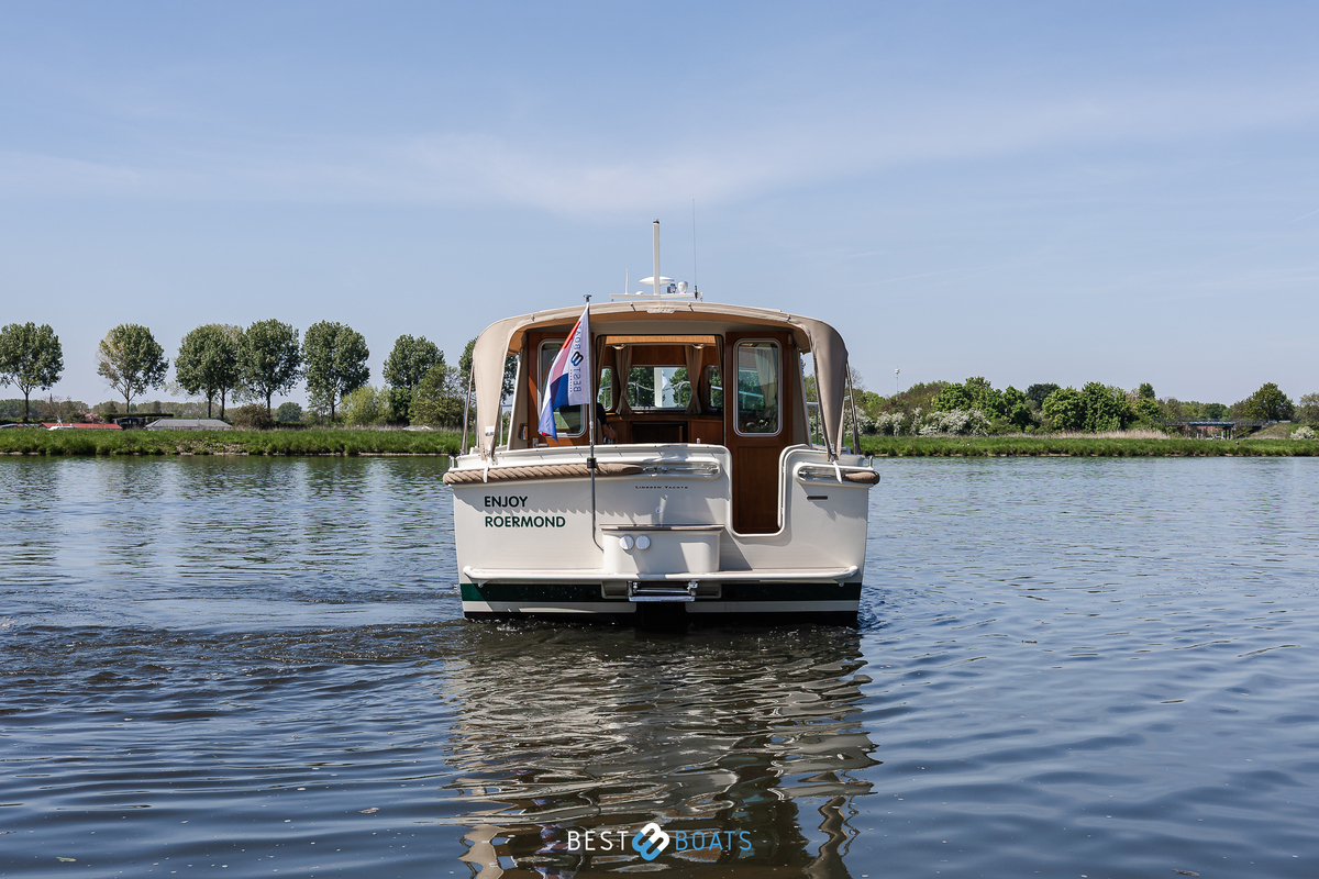 foto: 18 Linssen Grand Sturdy 29.9 Sedan 