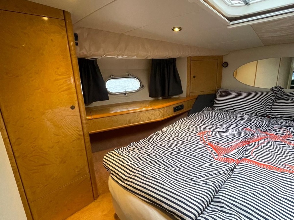 foto: 44 Princess Princess 500