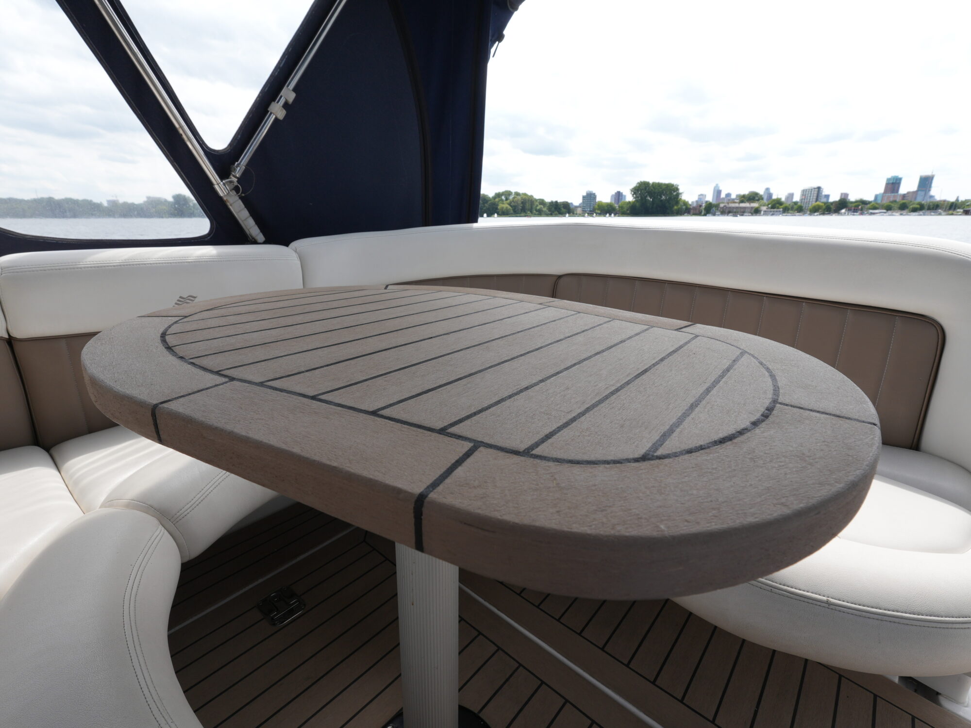 foto: 17 Four Winns Four Winns 248 Vista