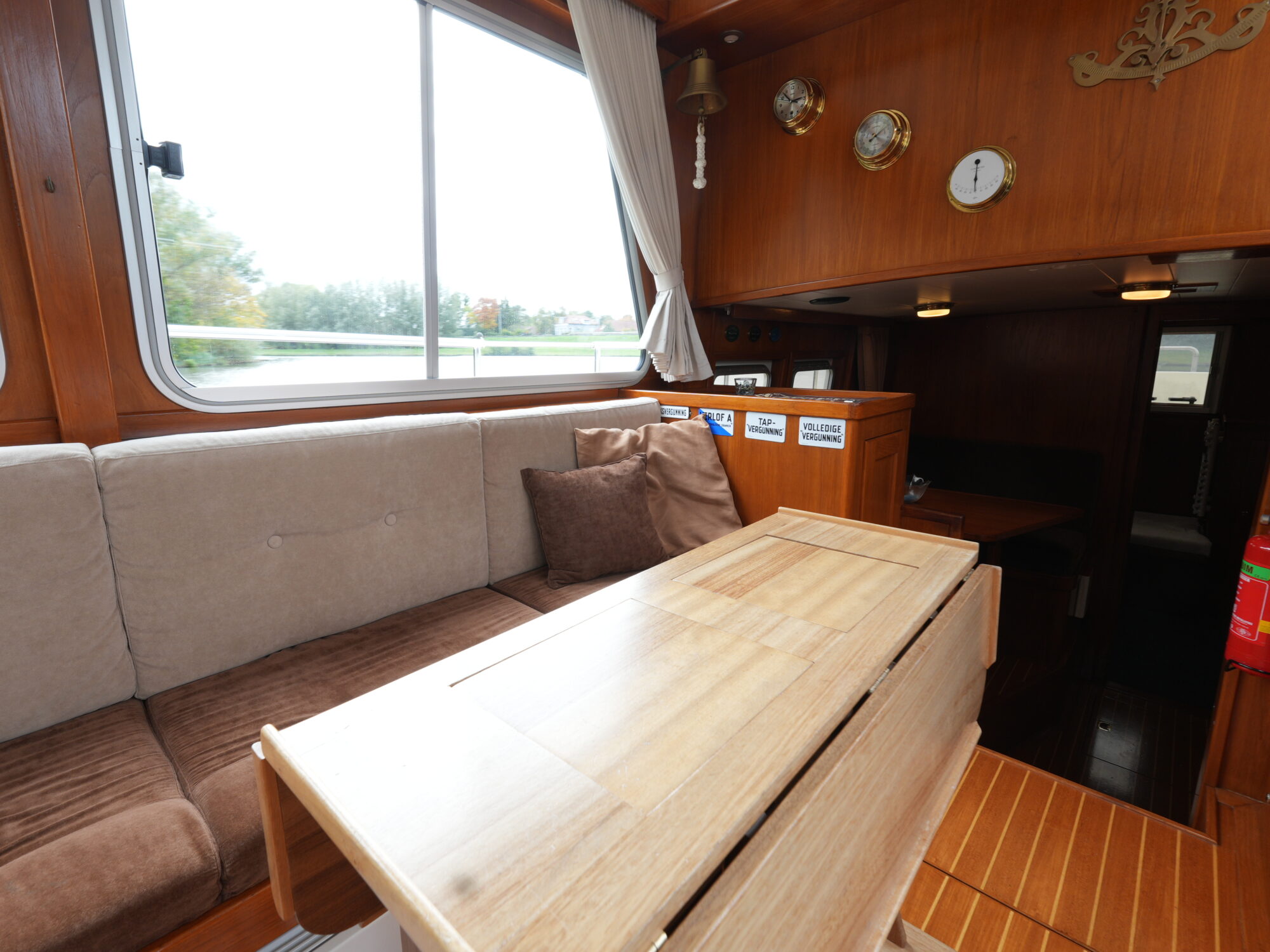 foto: 34 Macheta Macheta 1200 Classic