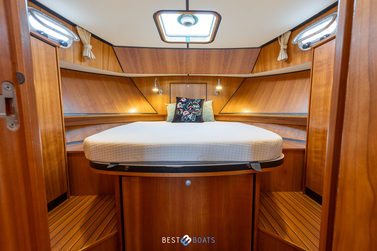 foto: 19 Linssen Grand Sturdy 33.9 AC