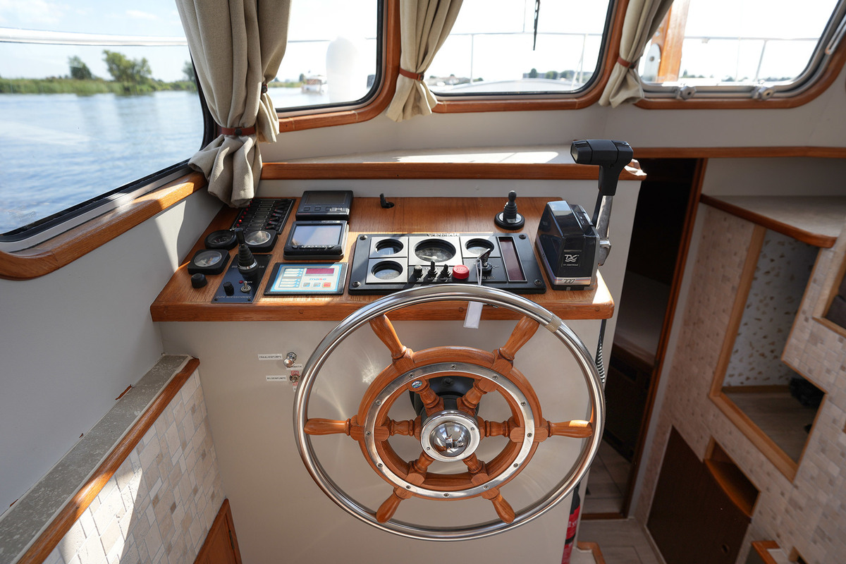 foto: 32 Hellingskip 1100 AK