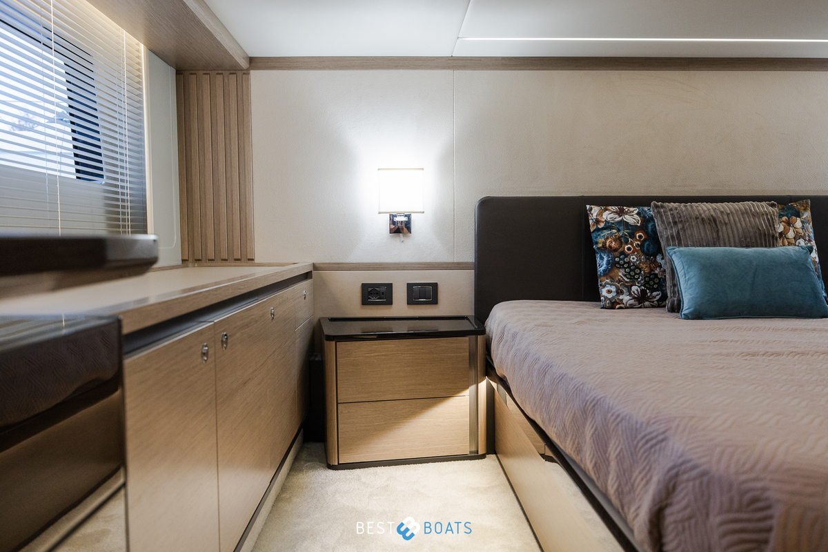 foto: 54 Absolute  Navetta 52