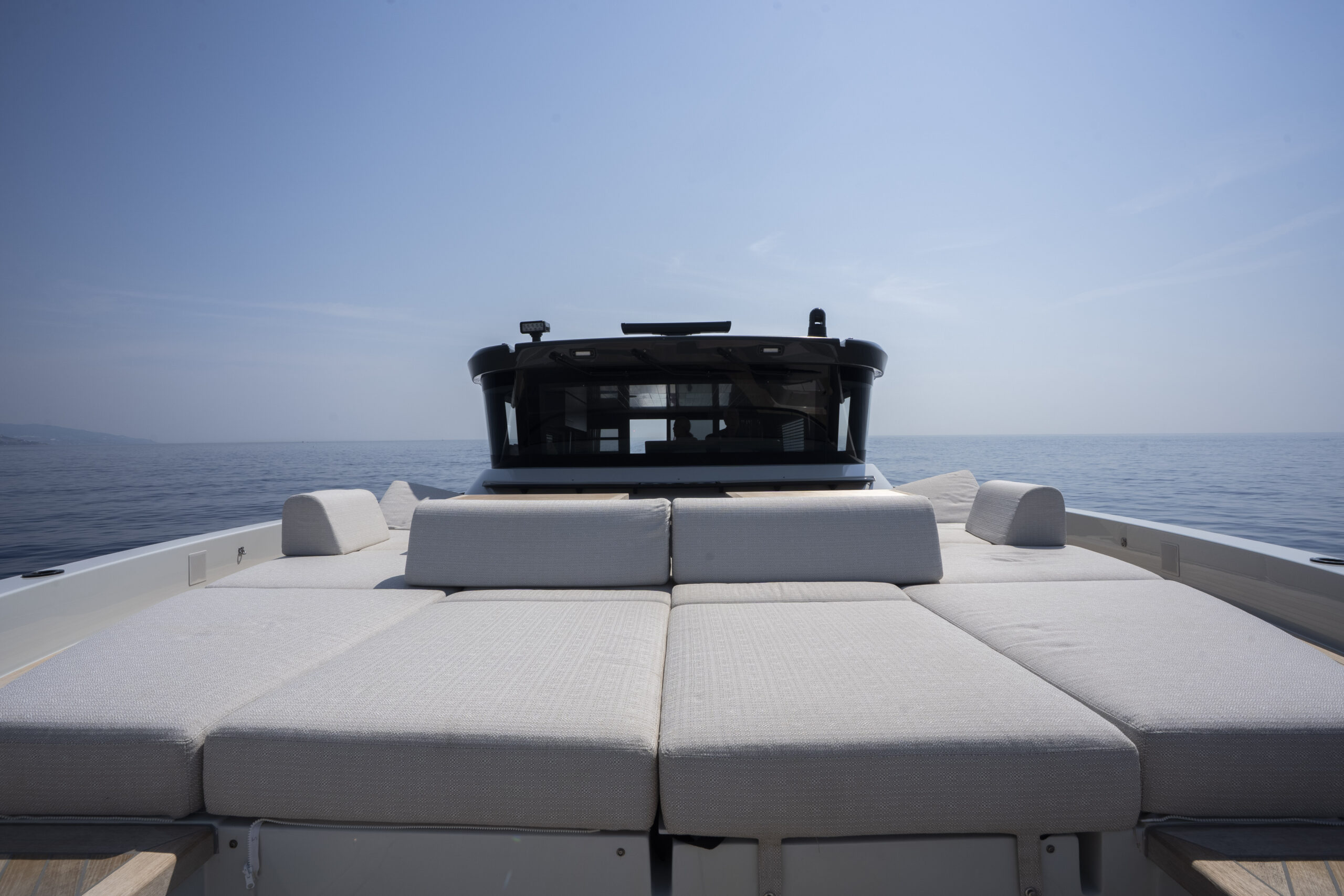 foto: 53 Bluegame BGX70 / BGX73