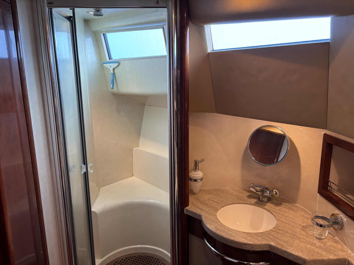 foto: 22 Fairline Squadron 52