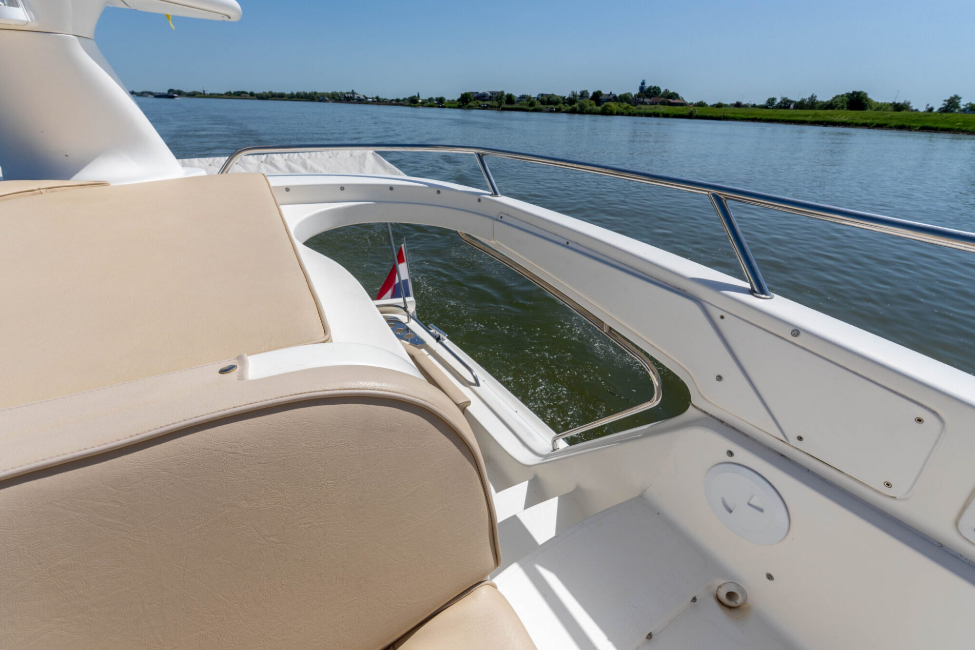 foto: 25 Sealine Sealine Statesmen 450