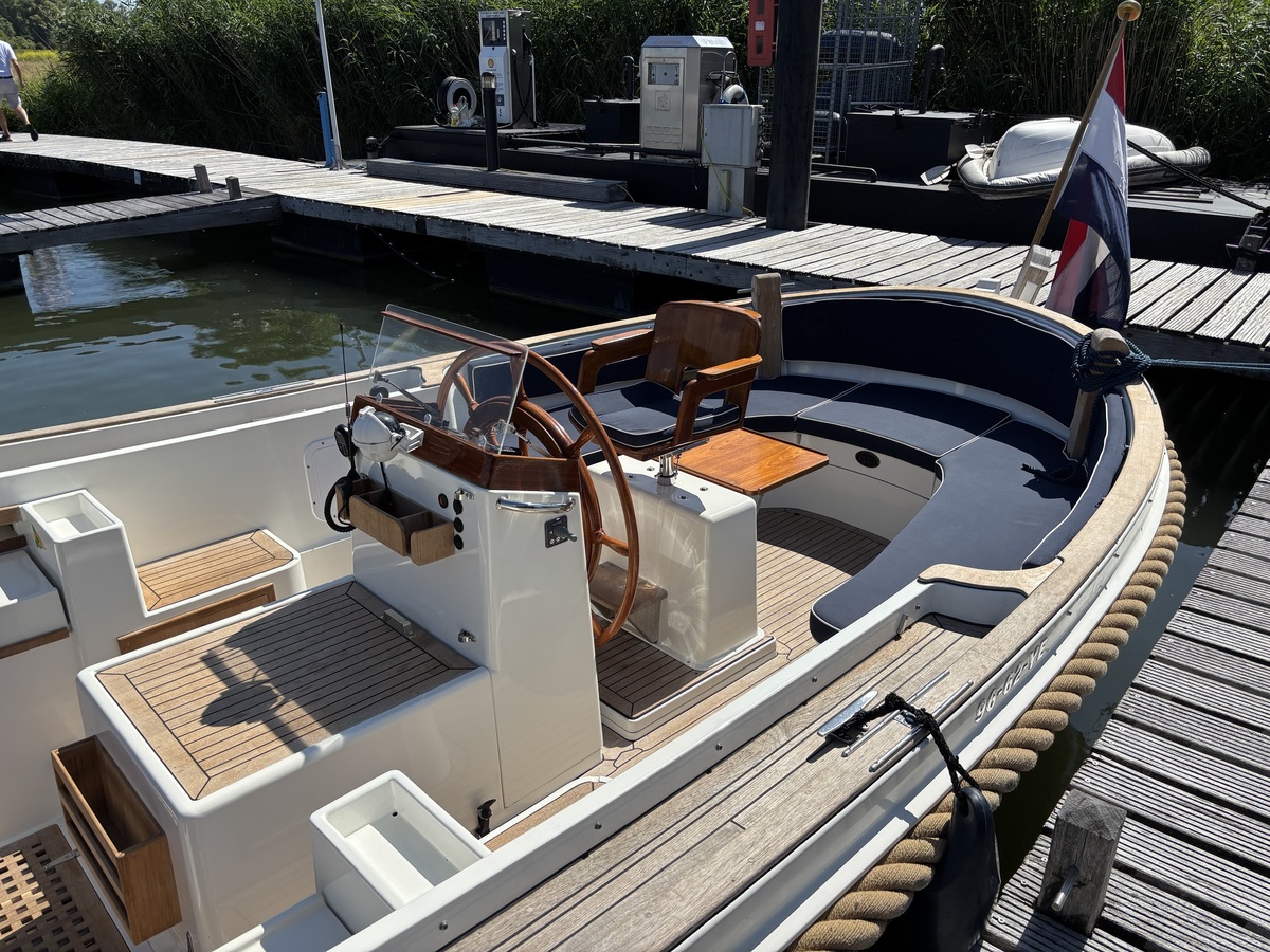 foto: 9 Van Wijk 830